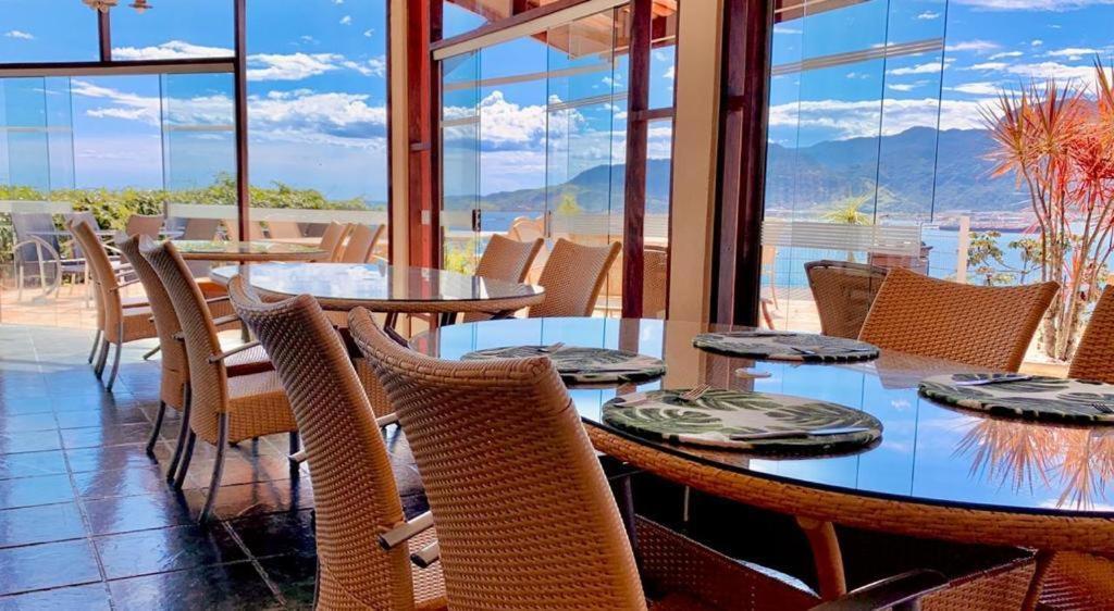 Hotel Vista Bella Ilhabela Bagian luar foto