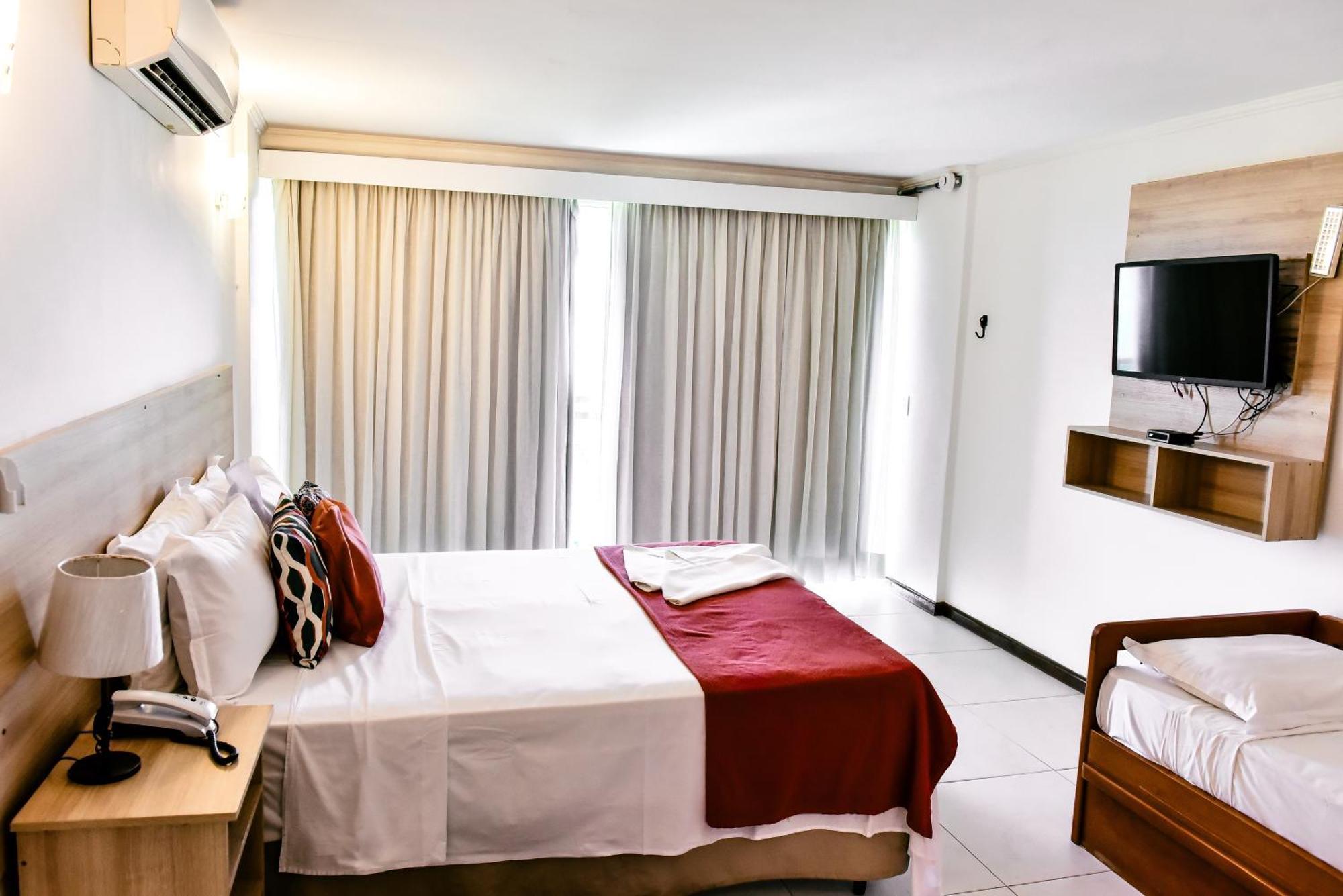 Hotel Vista Bella Ilhabela Bagian luar foto